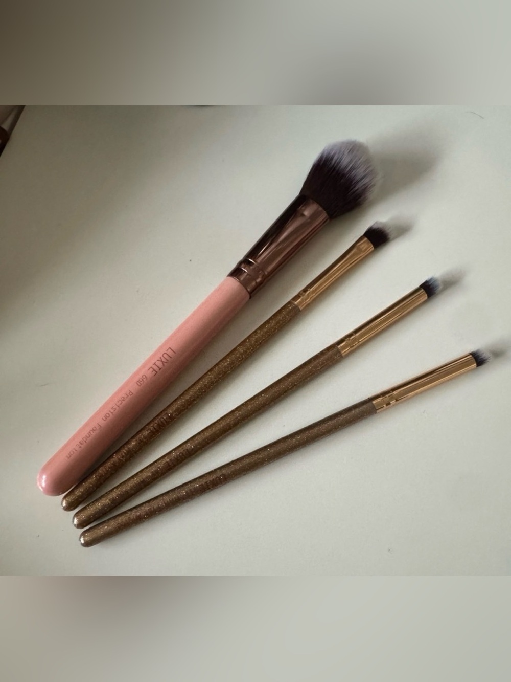 Luxie 660 Foundation Brush + 131 141 111 Eye Brush Set 4pc